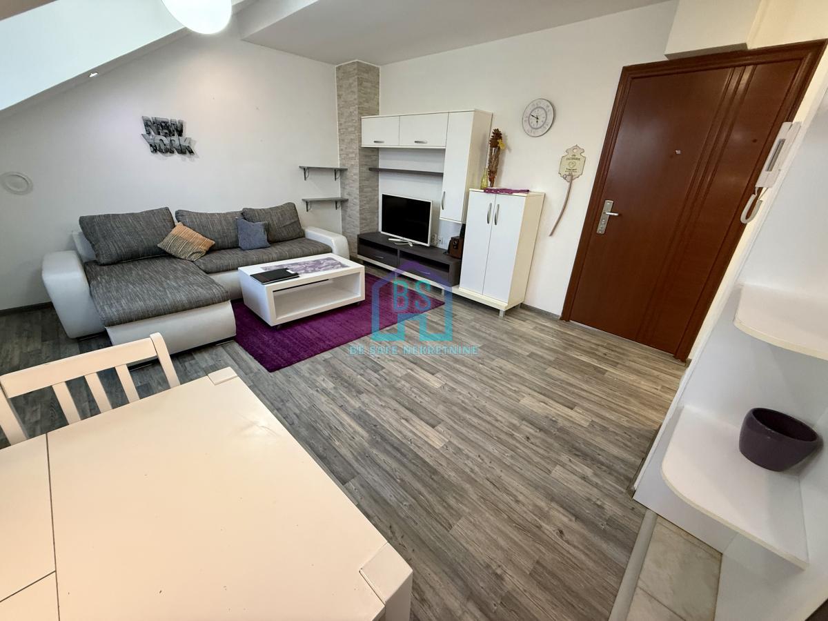 **MODERAN, SVETAO I KOMPLETNO NAMEŠTEN STAN – 36 m² ZA 99.395 €!**