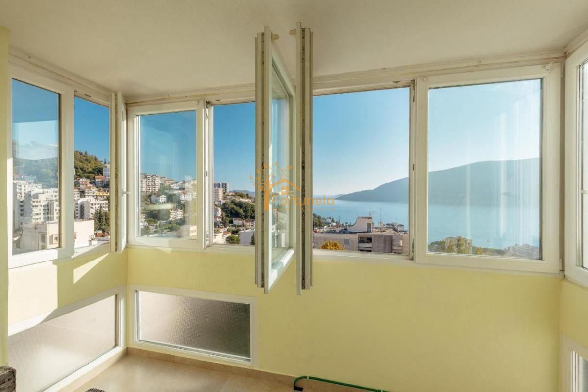 Lepo opremljen jednosoban stan u naselju Topla 2, Herceg Novi – 4