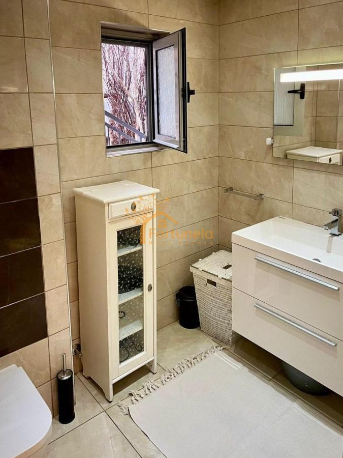 Kuća sa placem – Obalna zona u blizini mora, Lalovina, Herceg Novi – 12