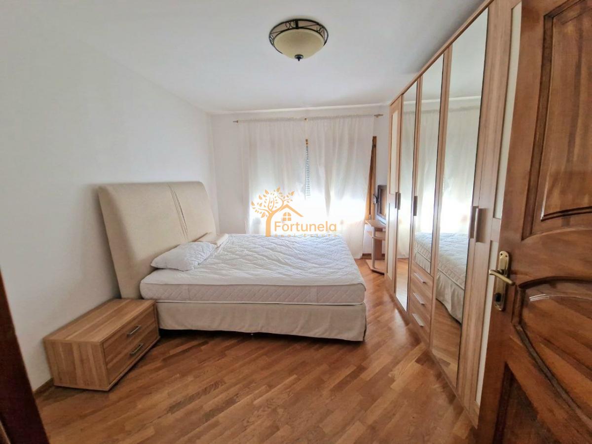 Dvosoban stan u centru Herceg Novog – Karača – 6
