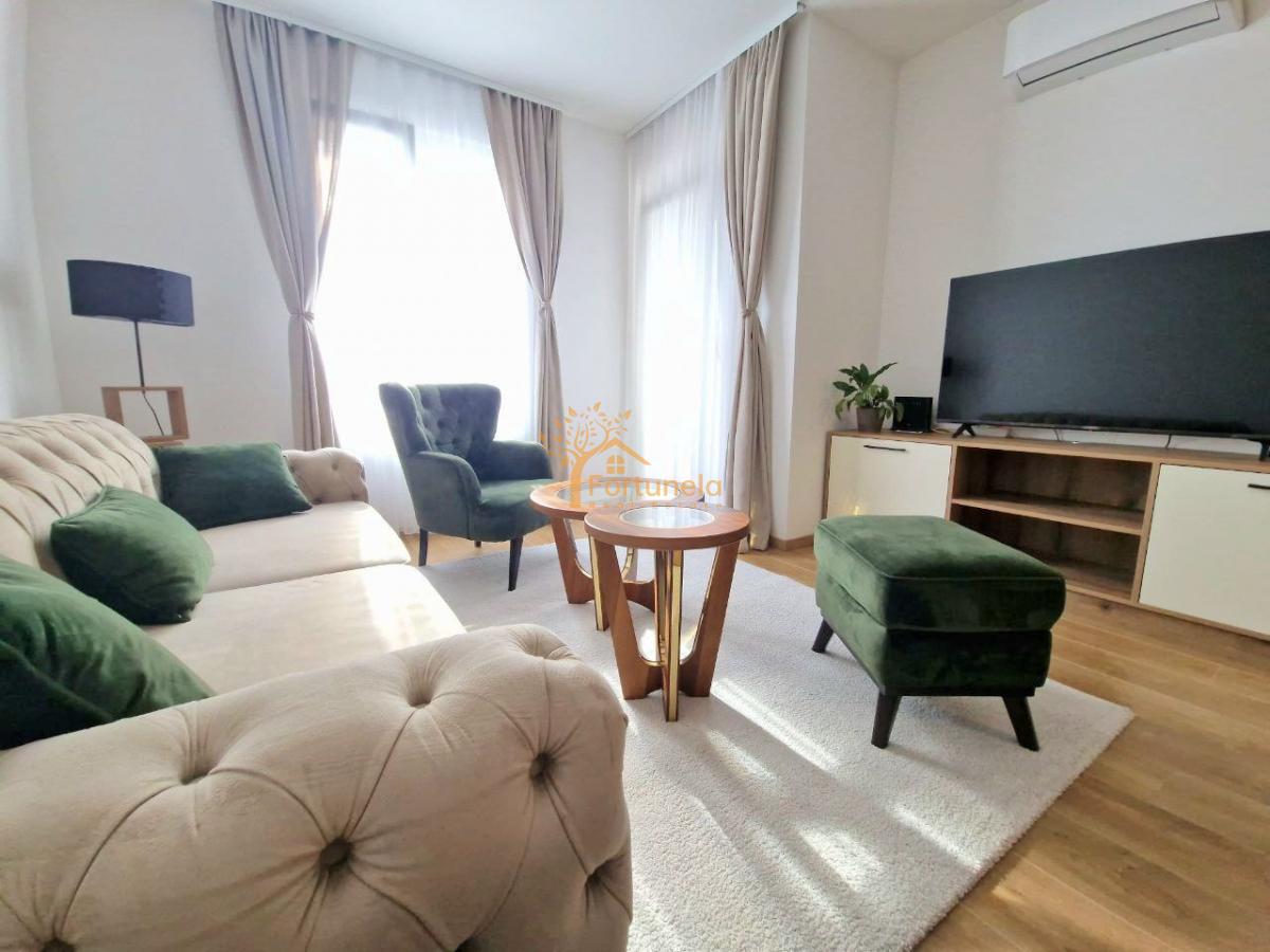 Elegantan dvosoban stan u naselju Topla 1, Herceg Novi – 4