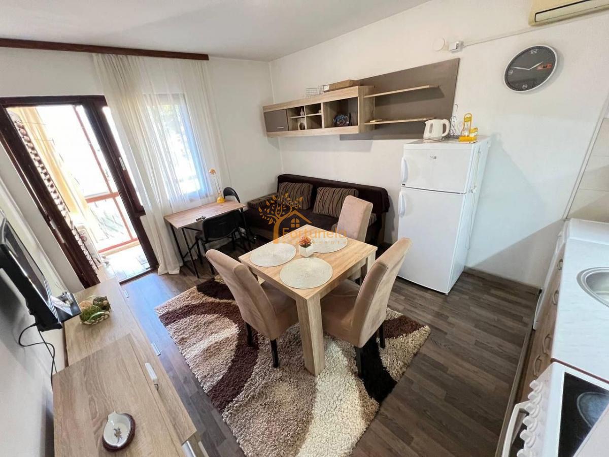 Jednosoban stan u naselju Topla 2, Herceg Novi – 1