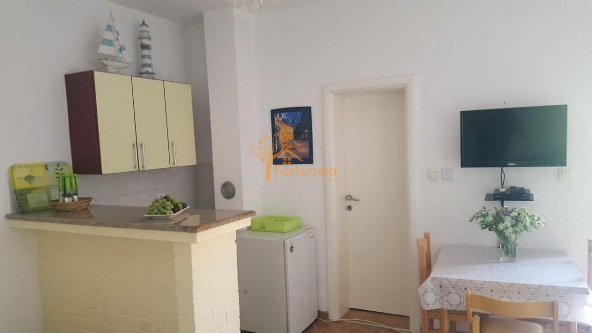 Kuća sa placem – Obalna zona u blizini mora, Lalovina, Herceg Novi – 21