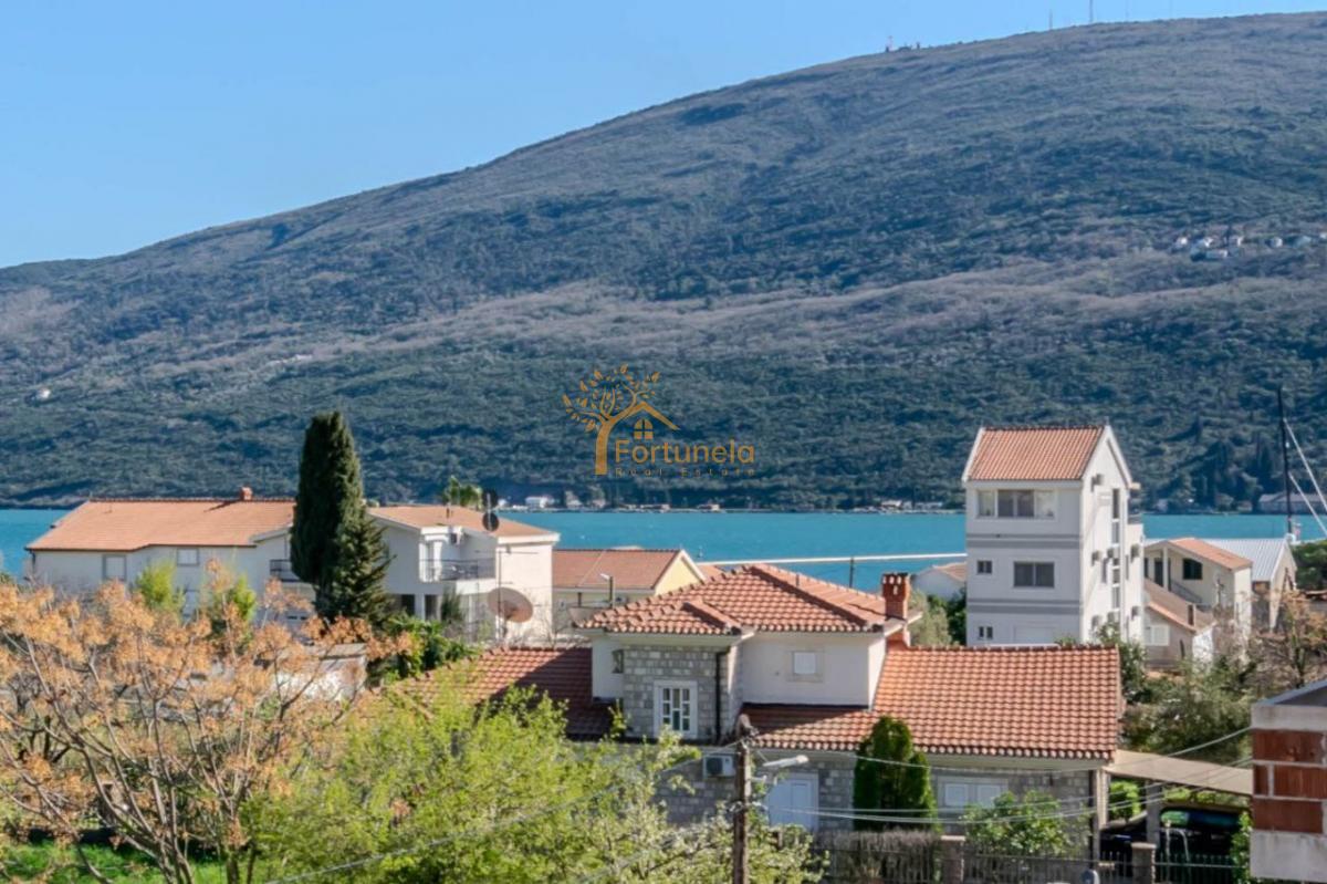 Dvosoban stan – Đenovići – 1