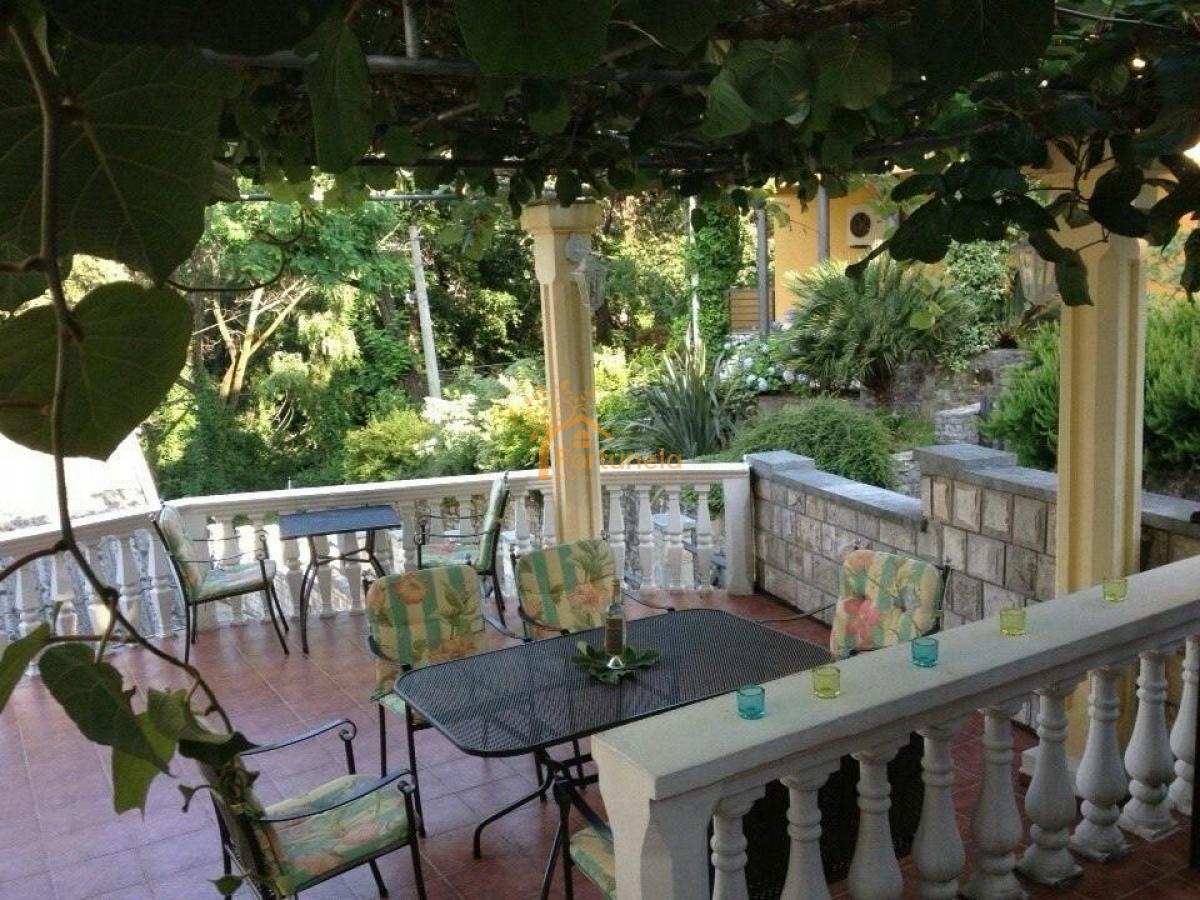 Kuća sa placem – Obalna zona u blizini mora, Lalovina, Herceg Novi – 3