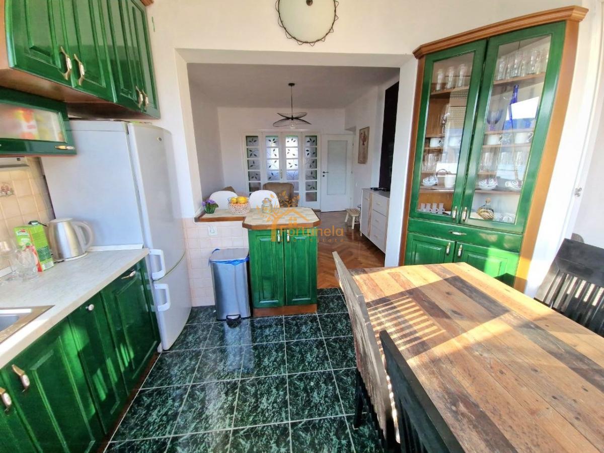 Moderan dvosoban stan u centru Herceg Novog – 6
